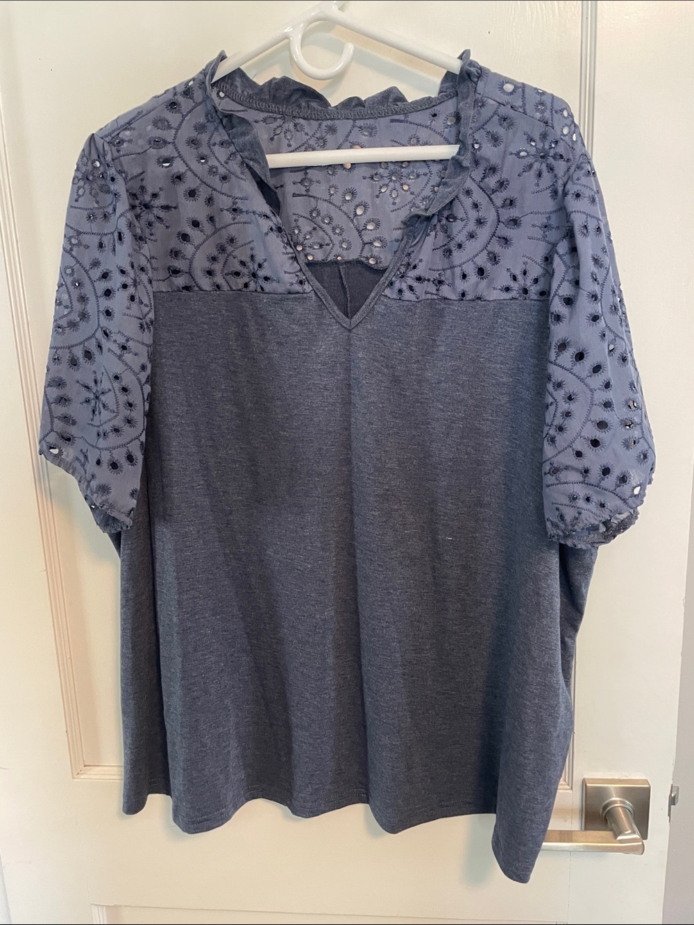 SHEIN Blue Embroidered V-Neck Short Sleeve Tunic